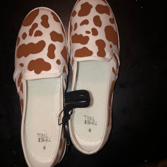 brown and white cow print women shoes - Picture 1 of 2